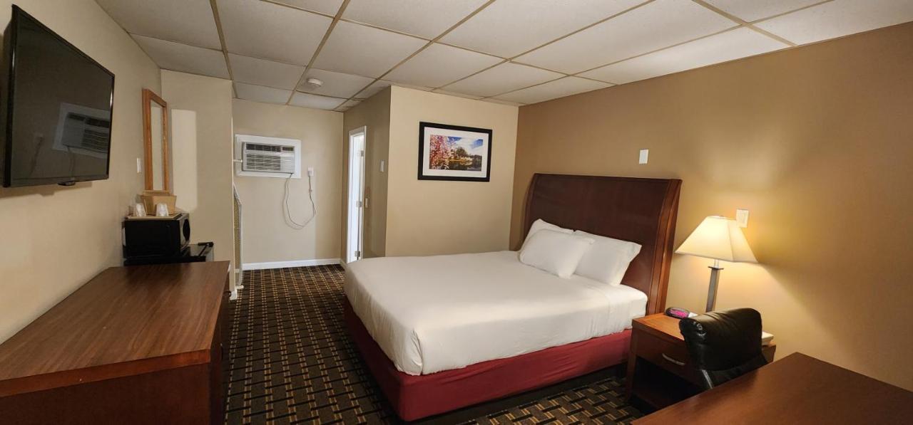 Nashoba Valley Inn & Suites Ayer Dış mekan fotoğraf