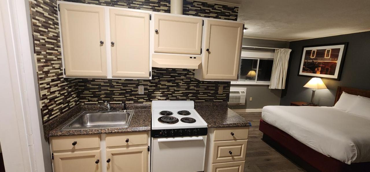 Nashoba Valley Inn & Suites Ayer Dış mekan fotoğraf