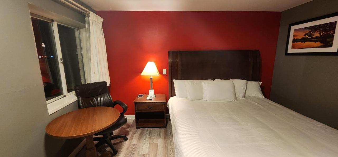 Nashoba Valley Inn & Suites Ayer Dış mekan fotoğraf
