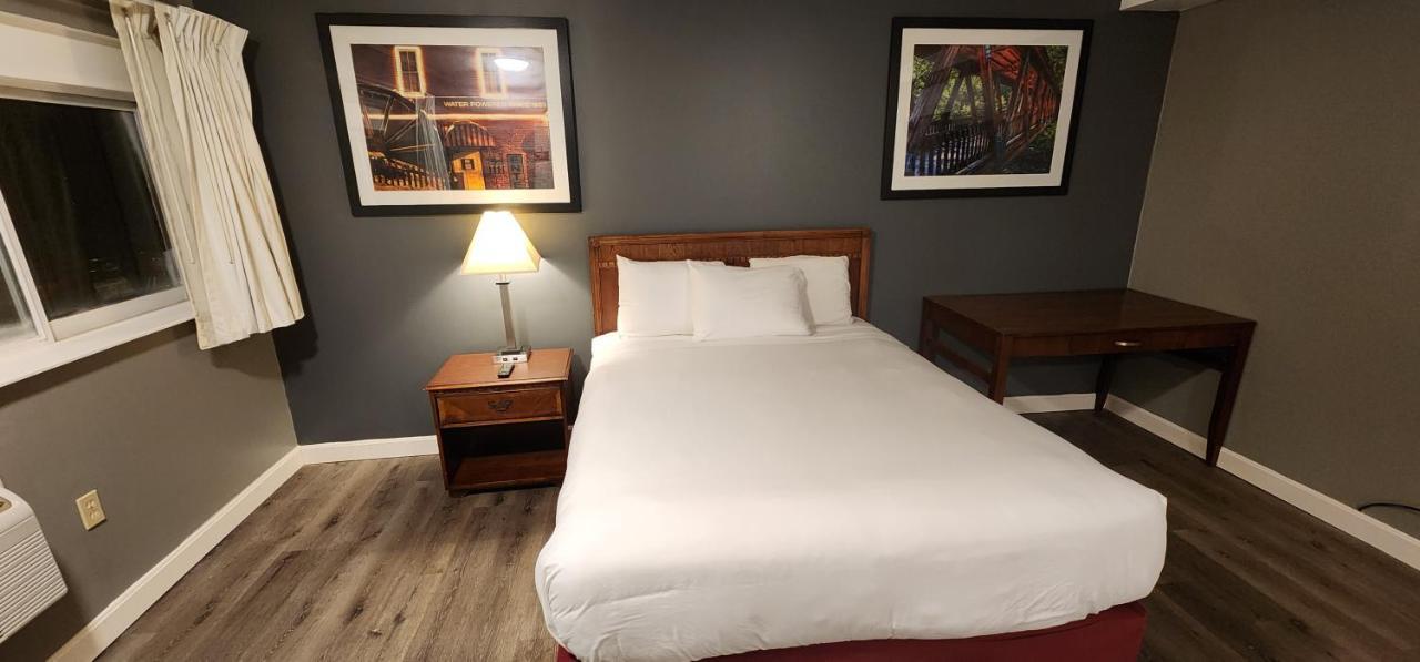 Nashoba Valley Inn & Suites Ayer Dış mekan fotoğraf