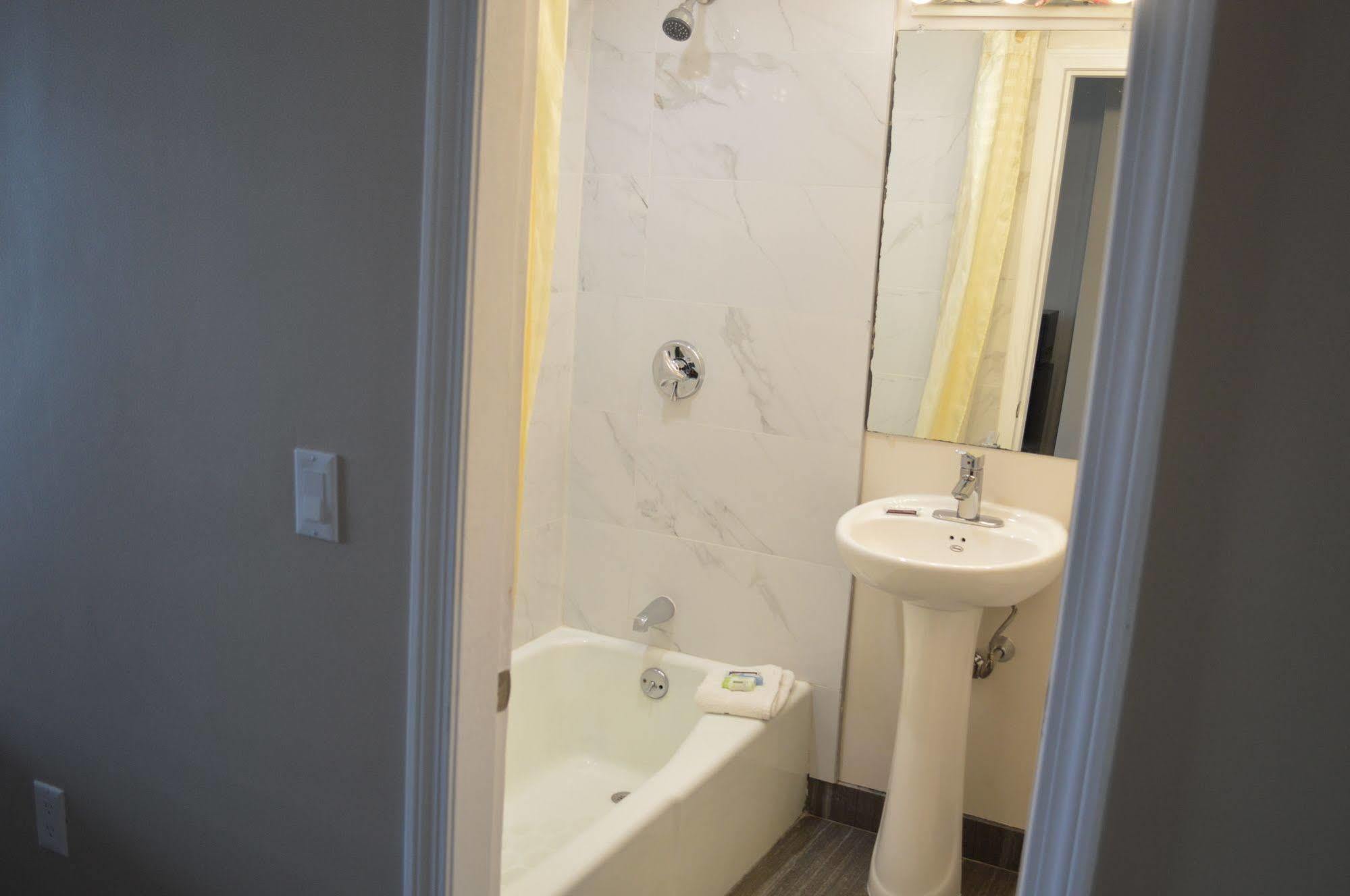 Nashoba Valley Inn & Suites Ayer Dış mekan fotoğraf