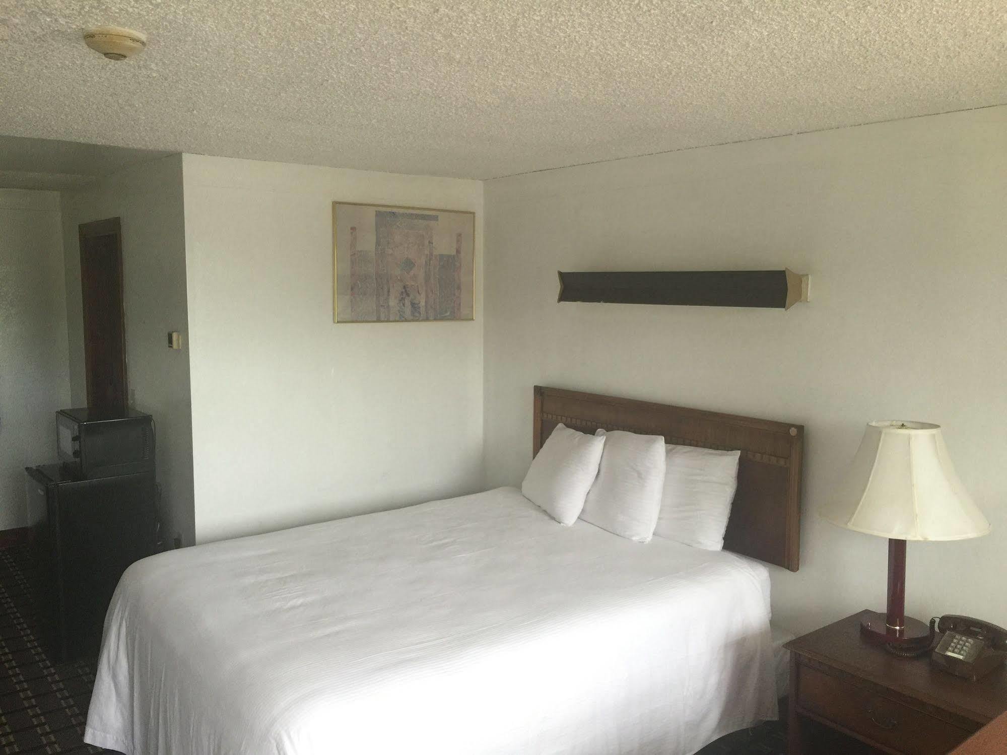 Nashoba Valley Inn & Suites Ayer Dış mekan fotoğraf